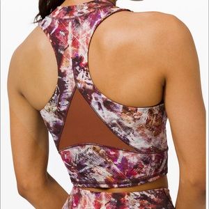Lululemon Everlux and Mesh Cropped Tank Top Size 2